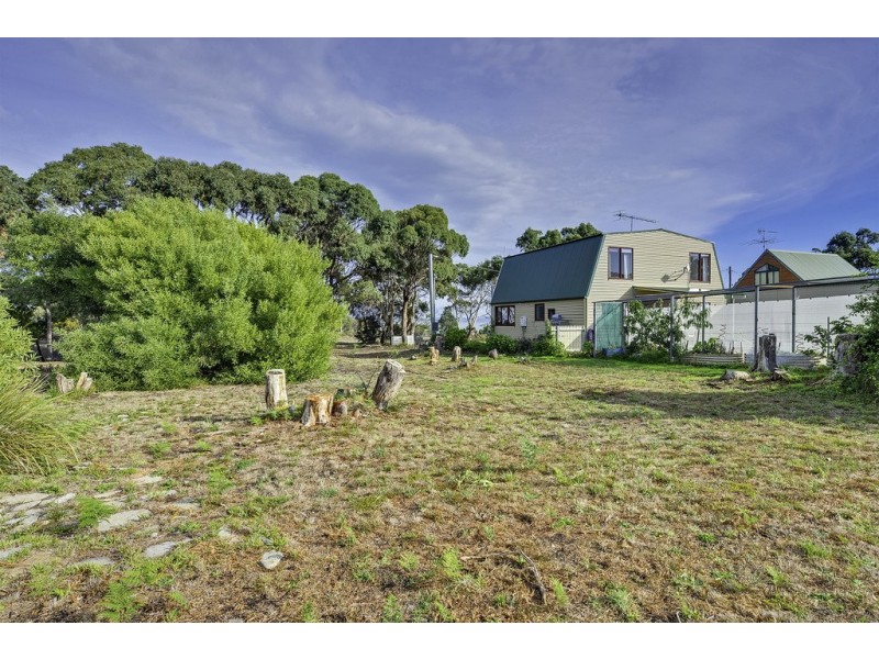 80 Apex Point Road, White Beach TAS 7184