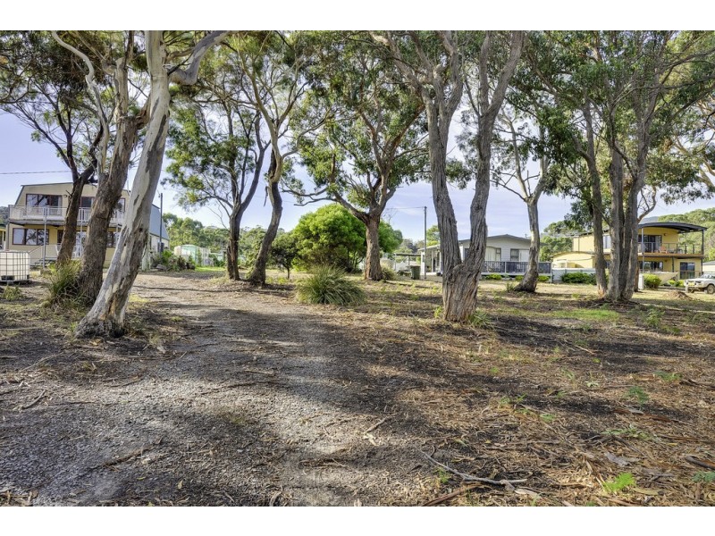 80 Apex Point Road, White Beach TAS 7184