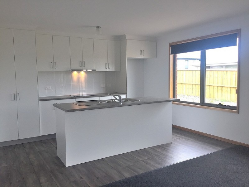33 Barilla Court, Midway Point TAS 7171