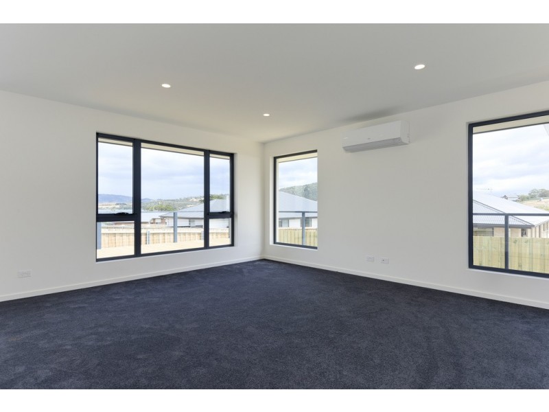 21 Barilla Court, Midway Point TAS 7171