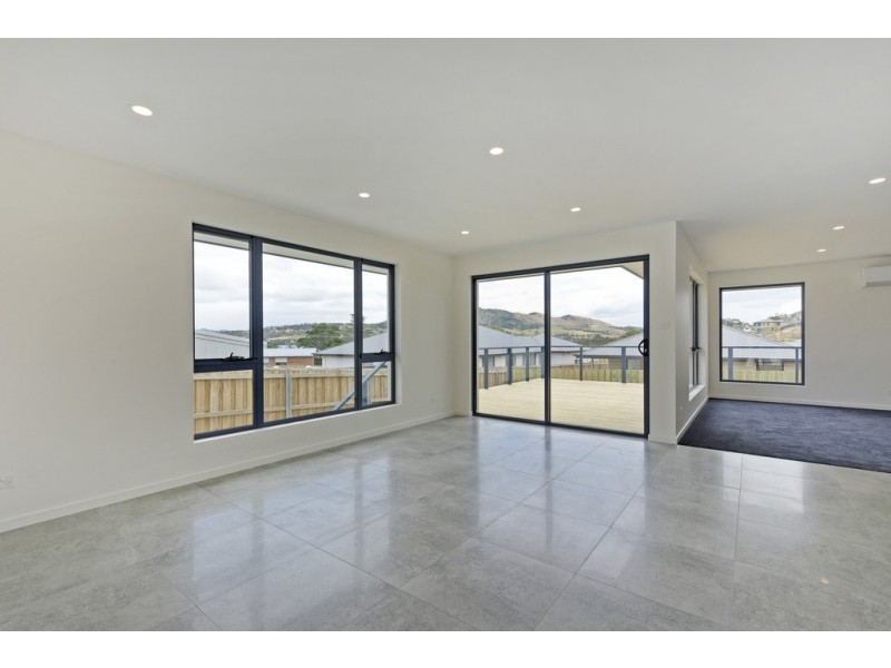 21 Barilla Court, Midway Point TAS 7171