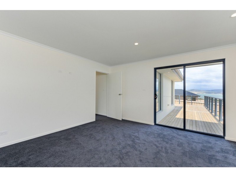 21 Barilla Court, Midway Point TAS 7171