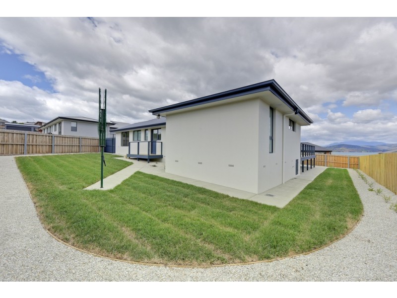 21 Barilla Court, Midway Point TAS 7171