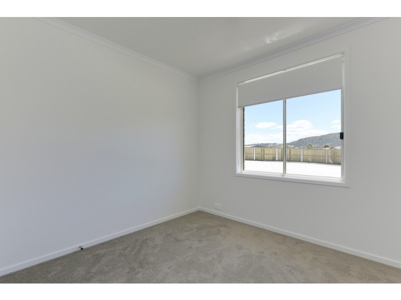 Units 1-4 Lots 11-12 Barilla Court, Midway Point TAS 7171