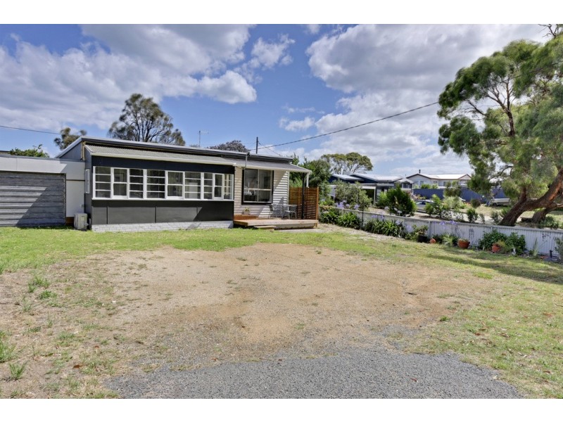13 Ulvergerne Street, Dodges Ferry TAS 7173