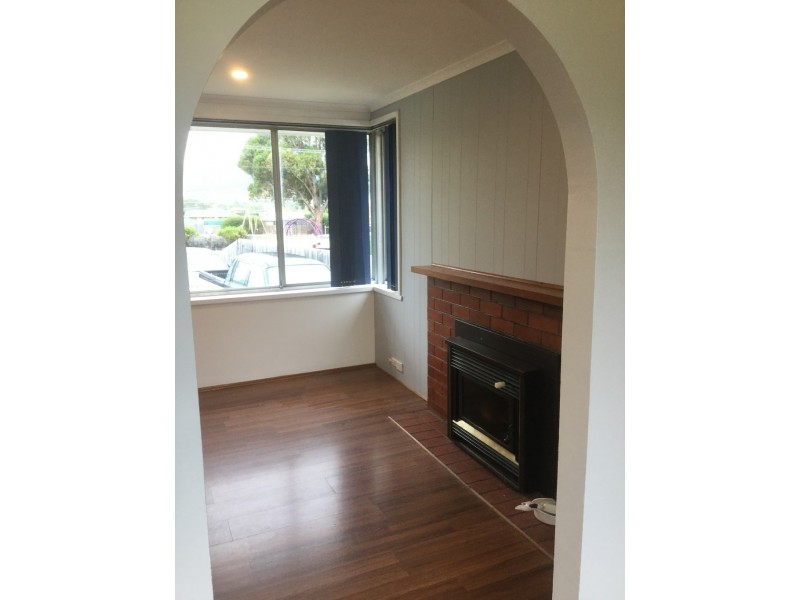 23 Hookey Street, Rokeby TAS 7019