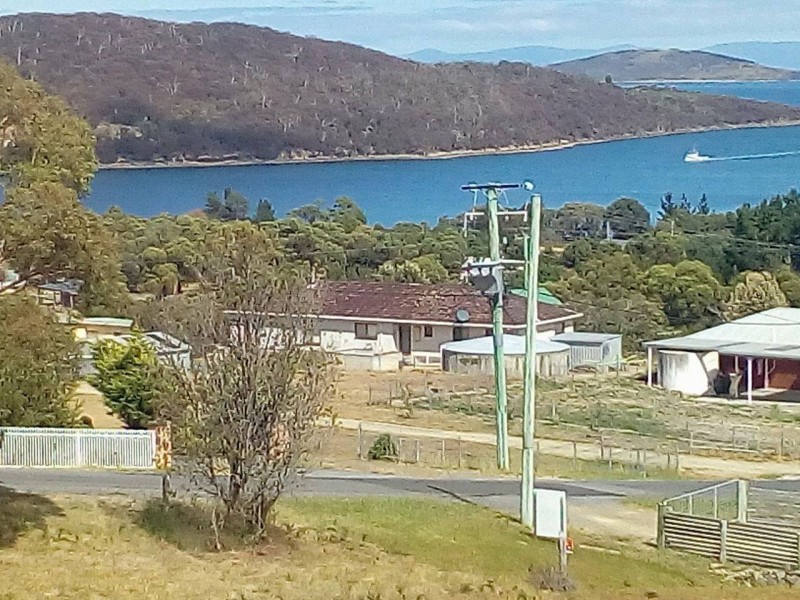 11 Eagleview Road, Nubeena TAS 7184