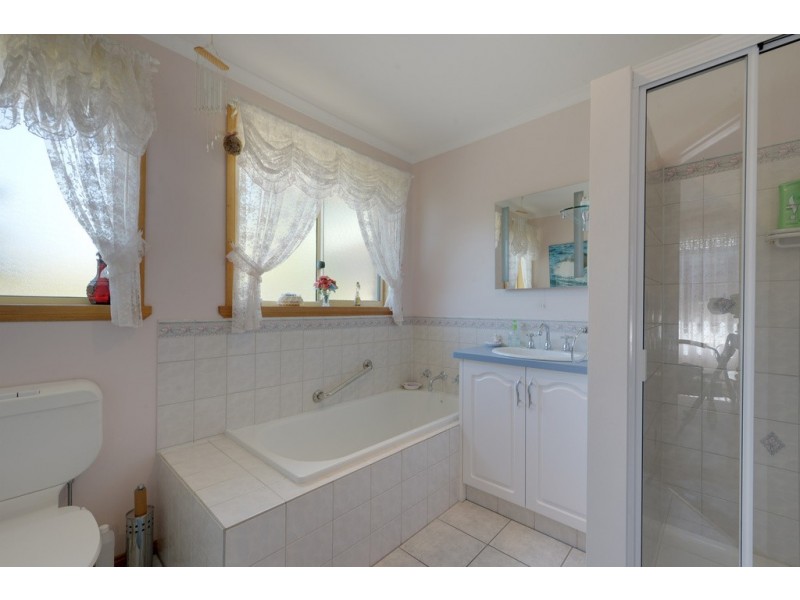 2 Greenhaven Court, Sorell TAS 7172
