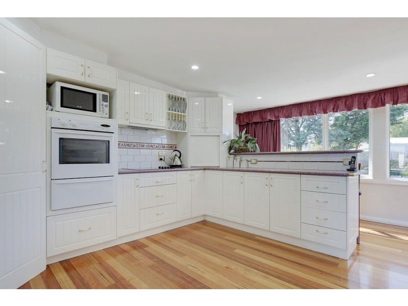 2 Pargonee Street, Dodges Ferry TAS 7173