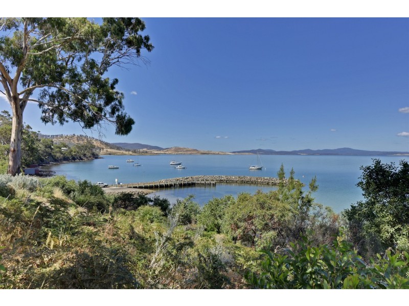 107 Linden Road, Primrose Sands TAS 7173