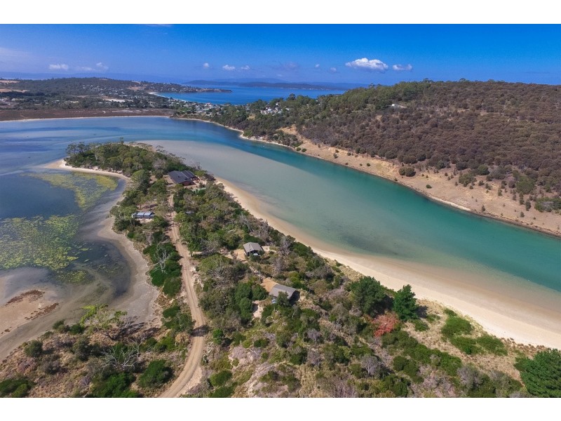 20 River Street, Carlton TAS 7173