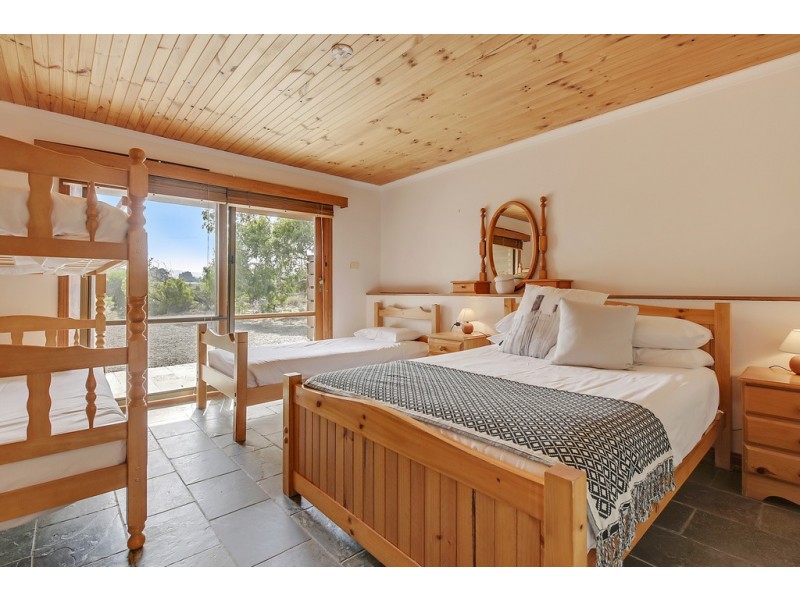 20 River Street, Carlton TAS 7173