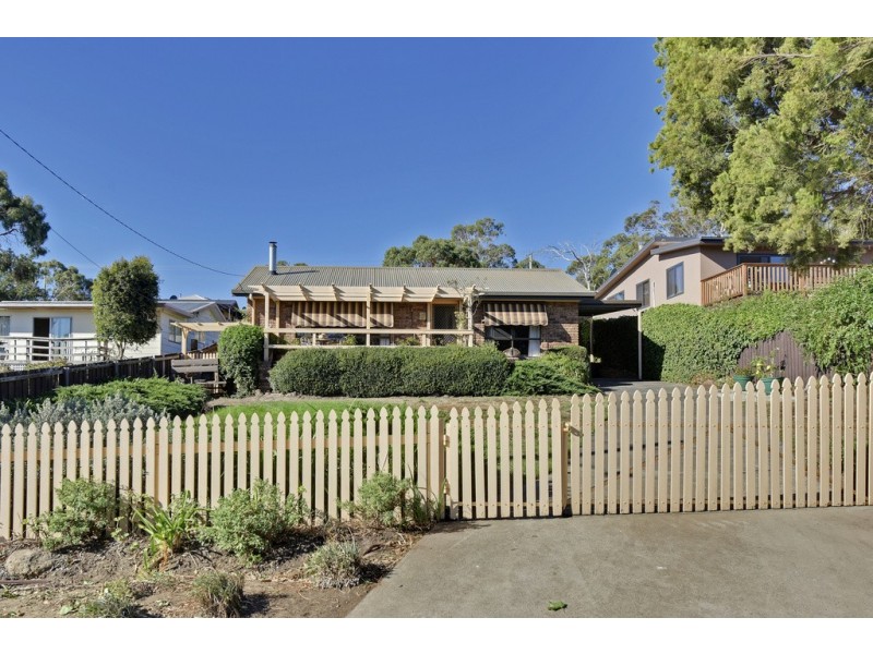 12 Erica Road, Primrose Sands TAS 7173