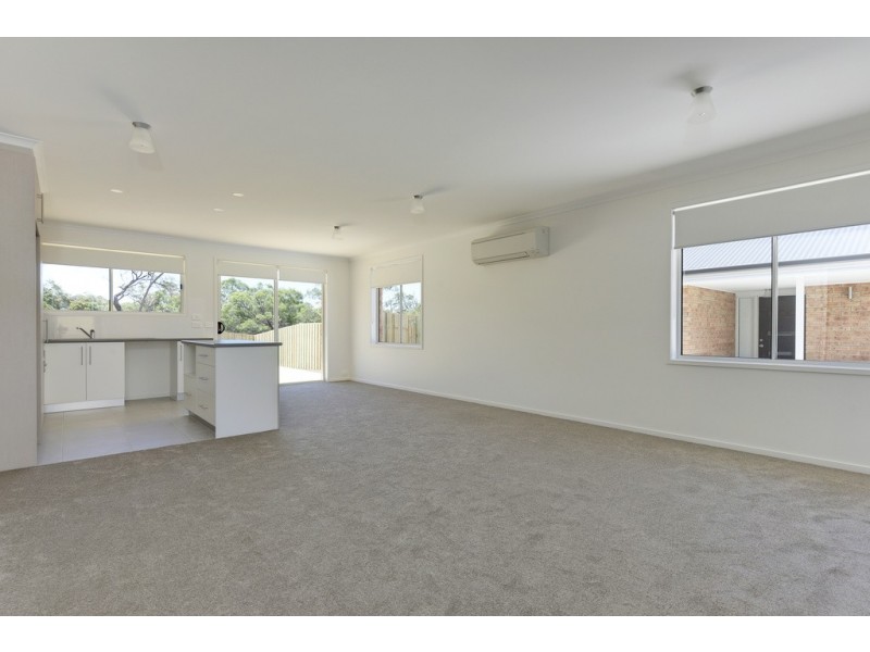 Unit 2, 22-24 Barilla Court, Midway Point TAS 7171