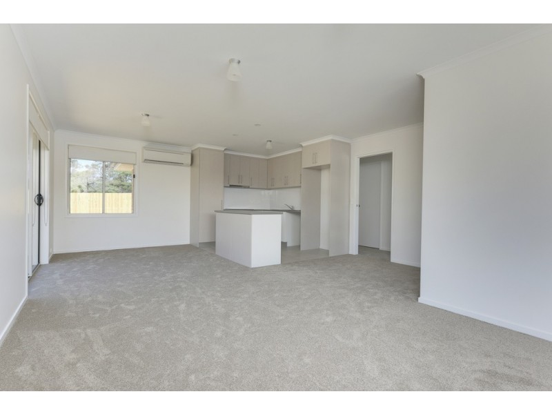 Unit 4, 11-12 Barilla Court, Midway Point TAS 7171