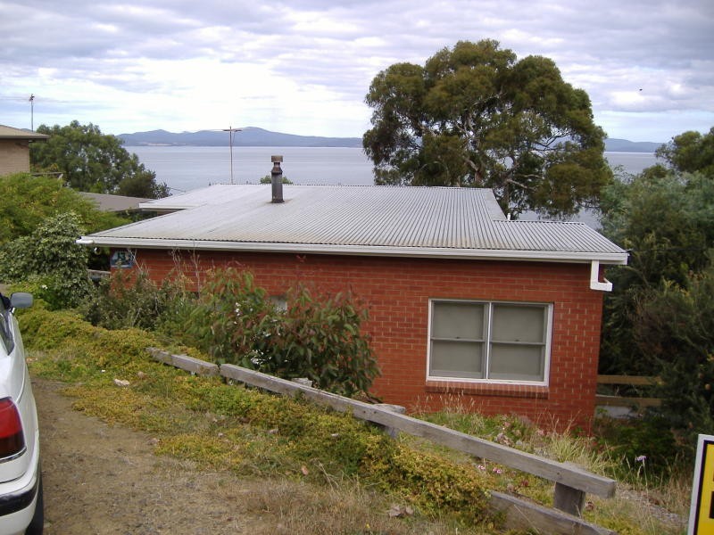 137 Linden Road, Primrose Sands TAS 7173