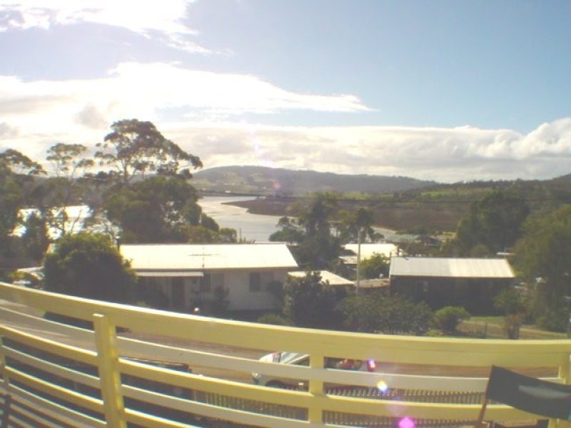 8 Esplanade, Dunalley TAS 7177
