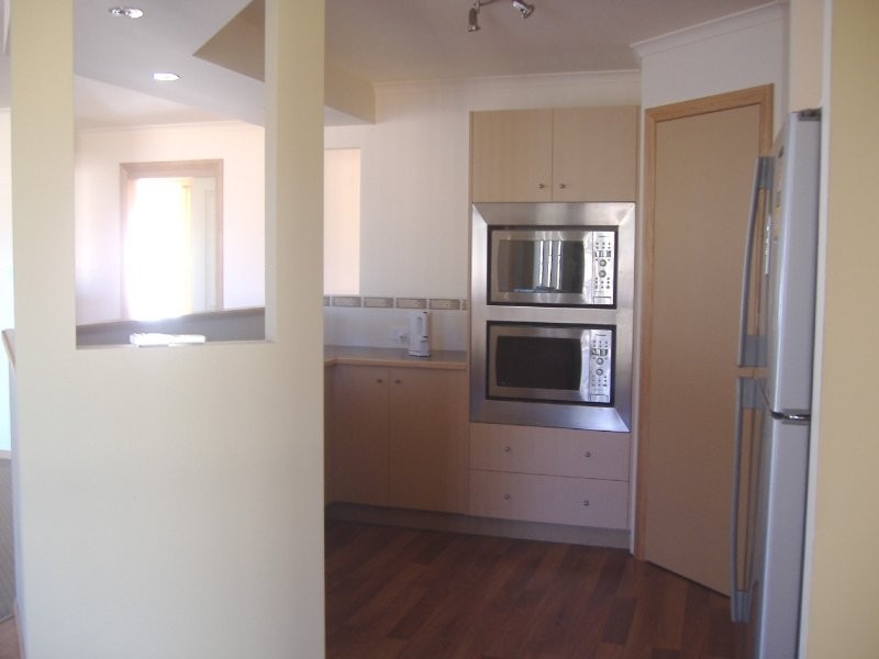 8 Colleen Crescent, Primrose Sands TAS 7173