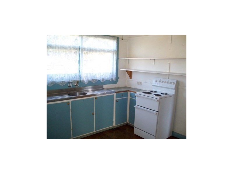 23  Tenth Avenue, Dodges Ferry TAS 7173