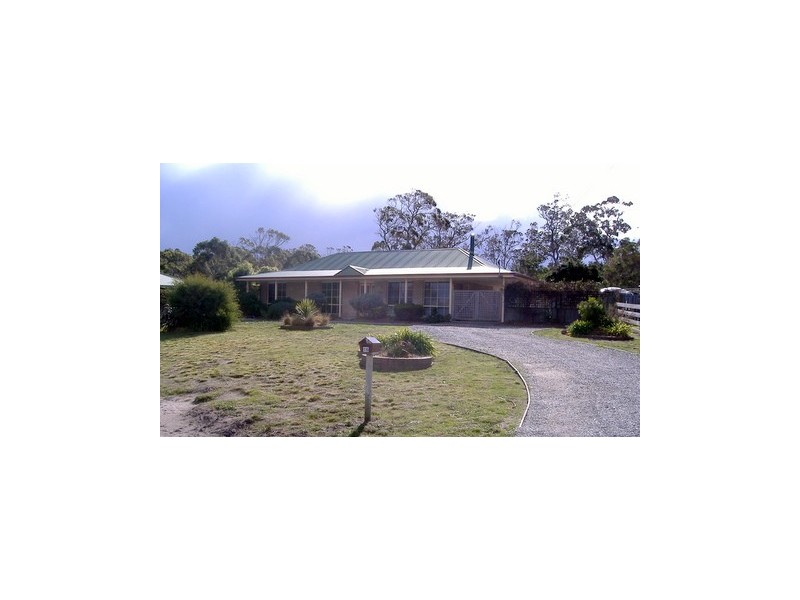 16 Lloyd Street, Carlton TAS 7173