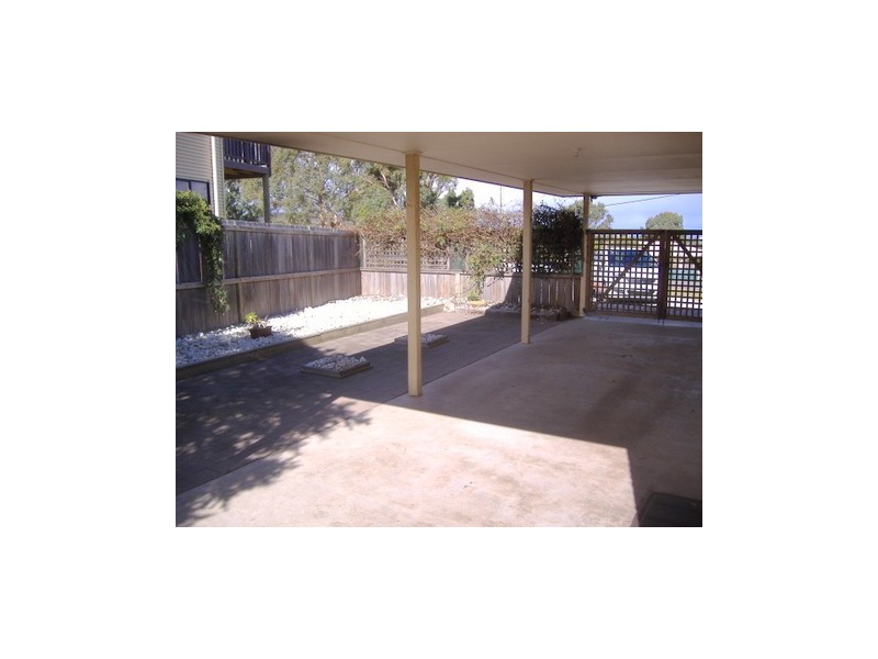 16 Lloyd Street, Carlton TAS 7173