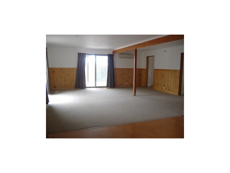 17 Joel Avenue, Carlton TAS 7173