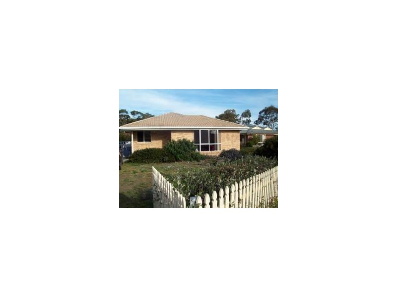 1 Elima Court, Dodges Ferry TAS 7173