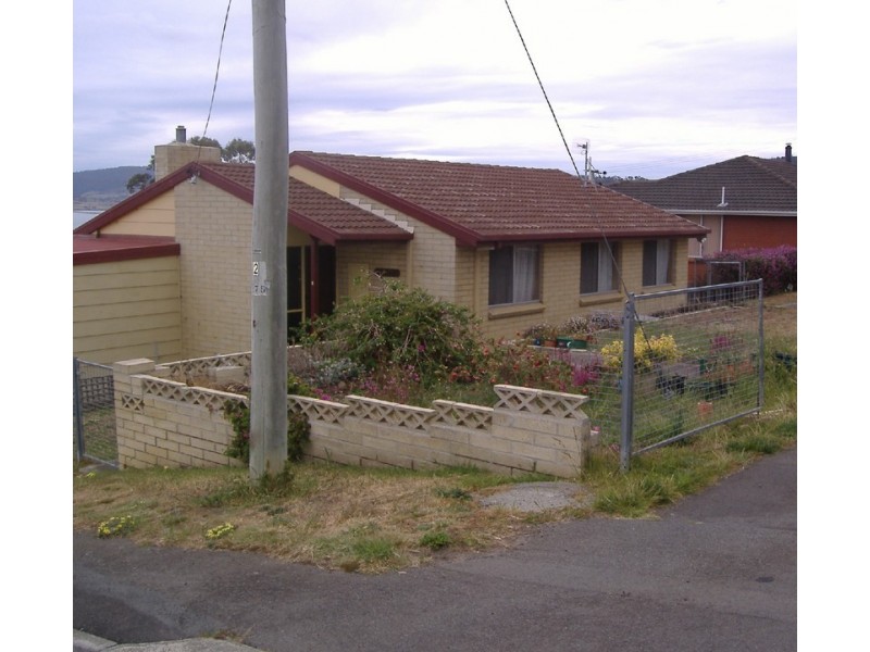 2 Vancouver Street, Midway Point TAS 7171