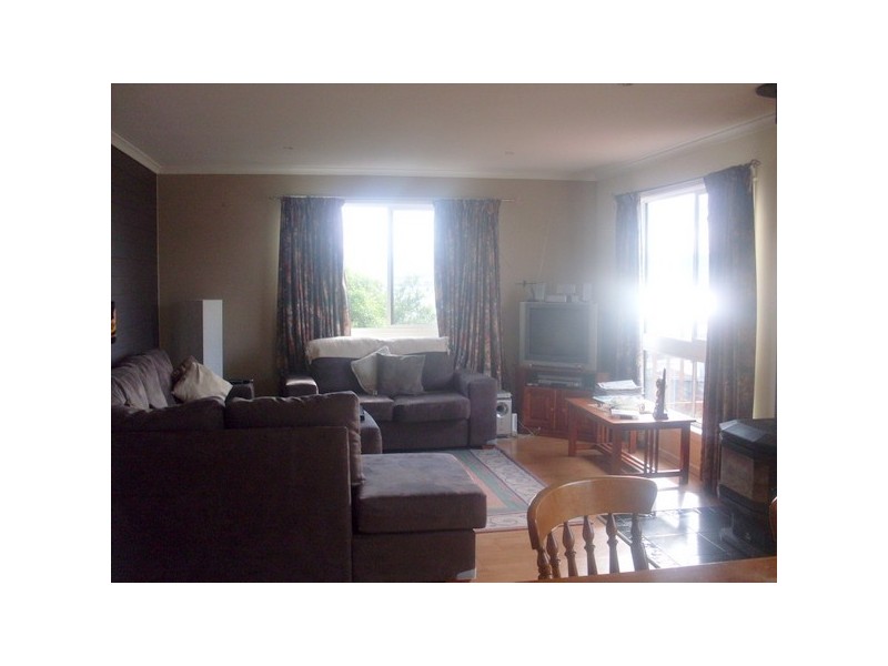 6 Karachi Street, Midway Point TAS 7171