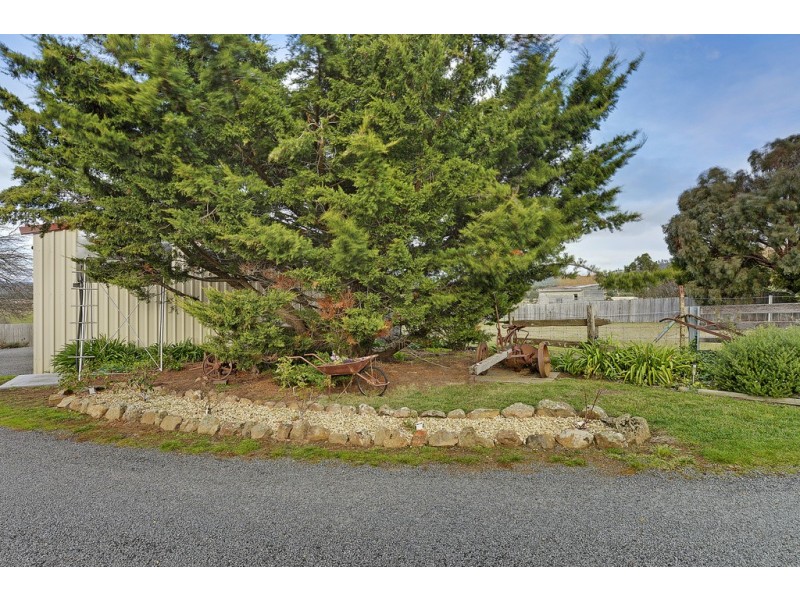 26 Nairn Street, Buckland TAS 7190