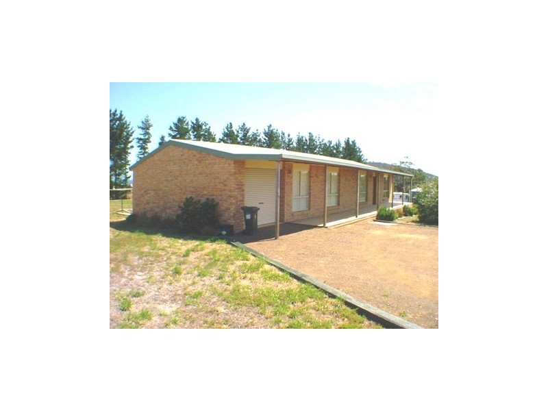 8 Colleen Crescent, Primrose Sands TAS 7173