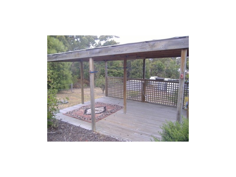 24 Beach Street, White Beach TAS 7184