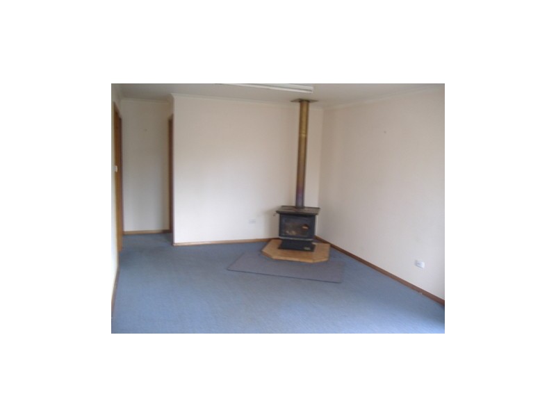 24 Beach Street, White Beach TAS 7184