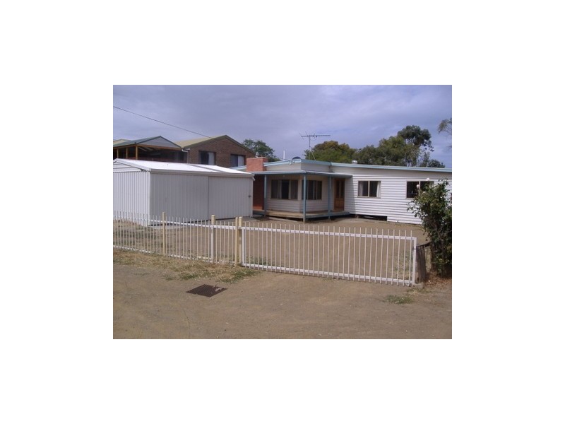 12 Fifth Avenue, Dodges Ferry TAS 7173