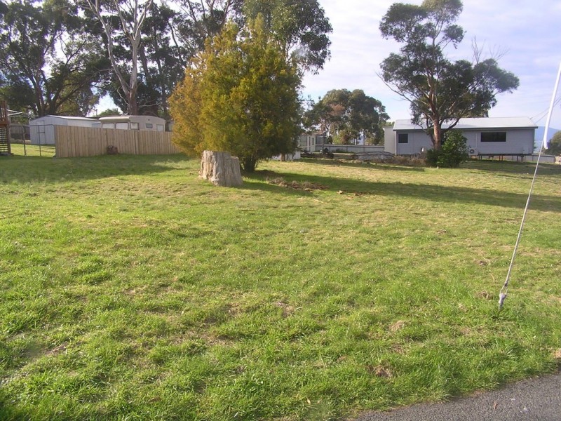 6 Oak Street, Primrose Sands TAS 7173