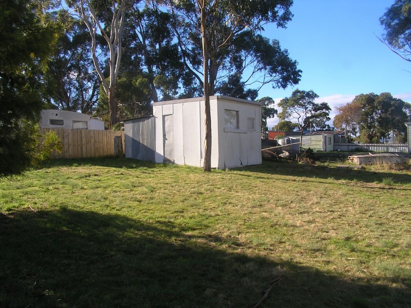 6 Oak Street, Primrose Sands TAS 7173