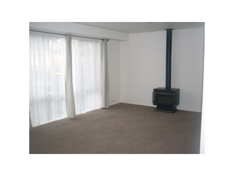 2/2 First Avenue, Midway Point TAS 7171