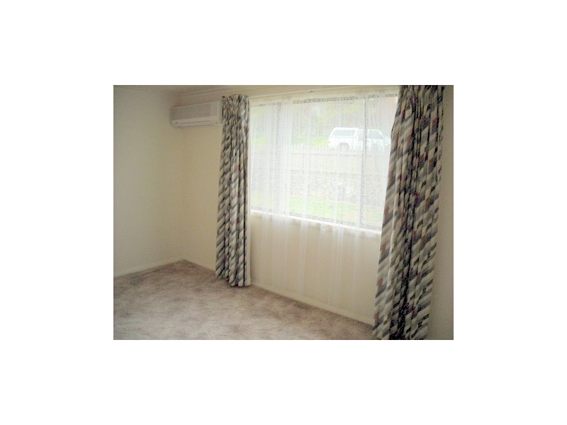 16 Brady Street, Midway Point TAS 7171