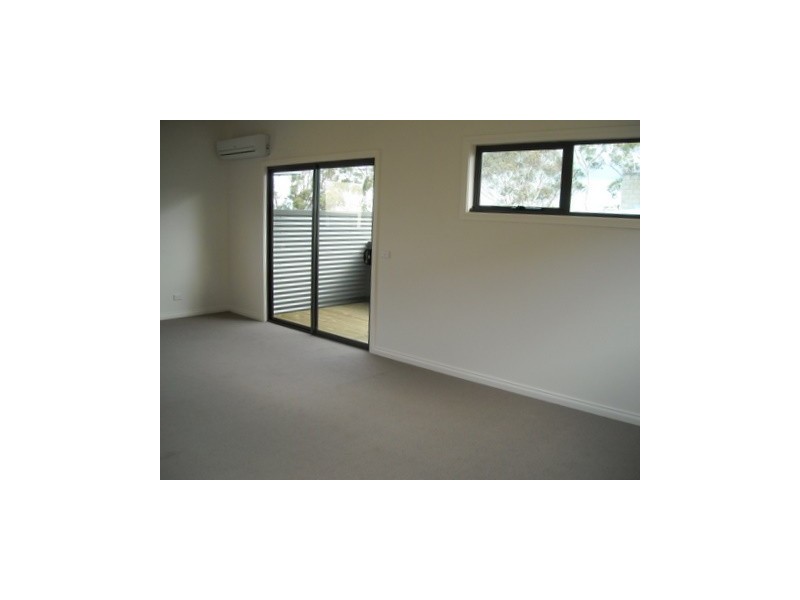 2 4 Higson Street, Midway Point TAS 7171