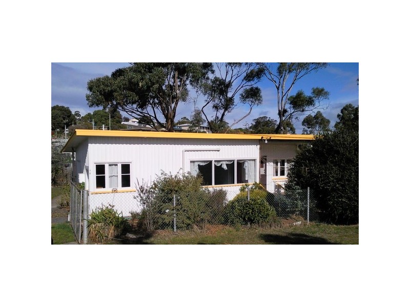 15 Mongana Street, Dodges Ferry TAS 7173