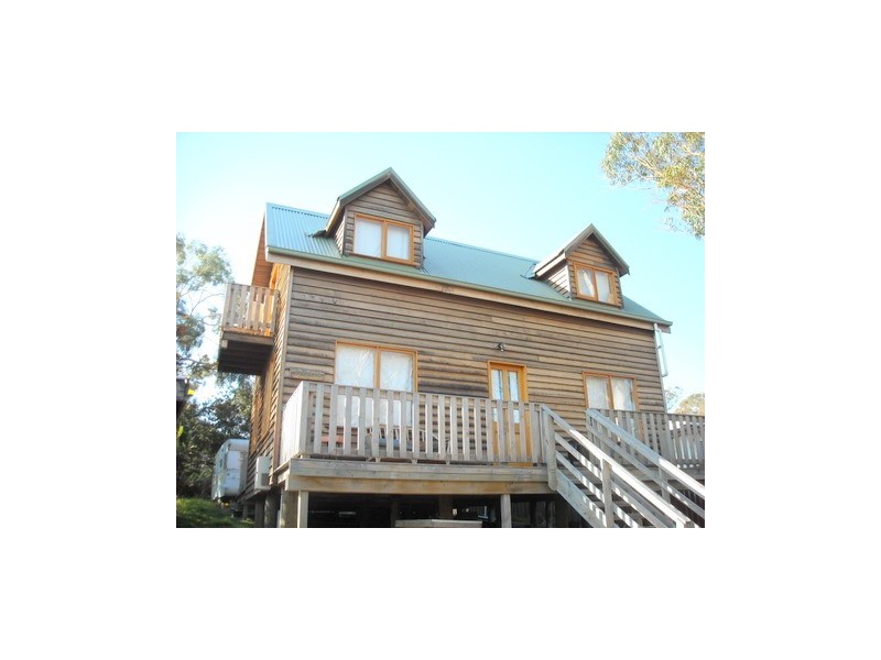 8 Erica Road, Primrose Sands TAS 7173