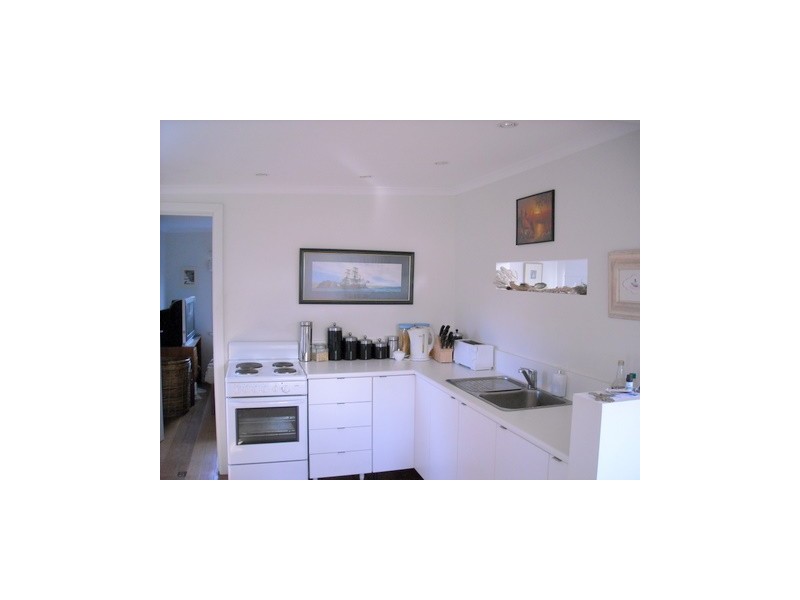 30 Richards Avenue, Lewisham TAS 7173