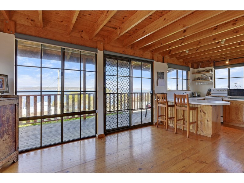 26 Linden Road, Primrose Sands TAS 7173