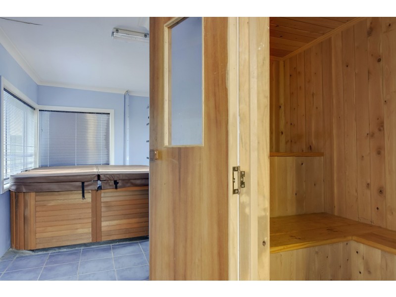 26 Linden Road, Primrose Sands TAS 7173