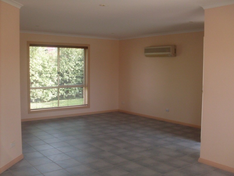 2/3 Trillick Court, Sorell TAS 7172