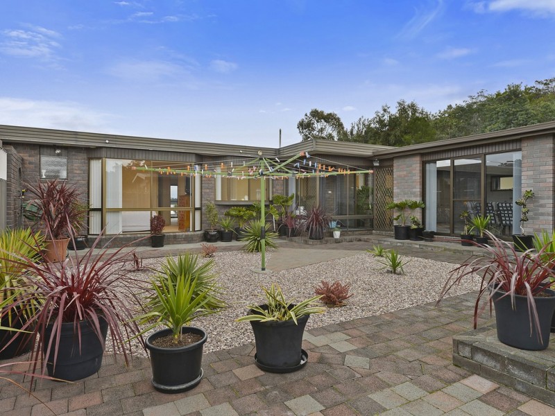 19 Jones Parade, Lewisham TAS 7173