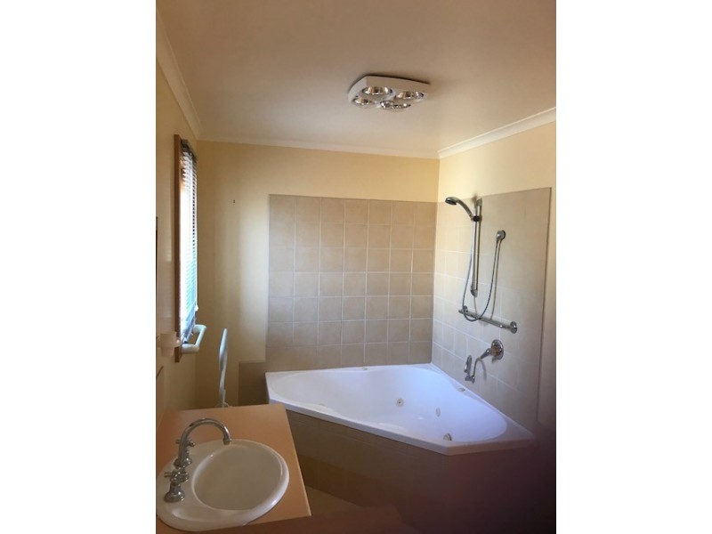 34 Penna Road, Midway Point TAS 7171