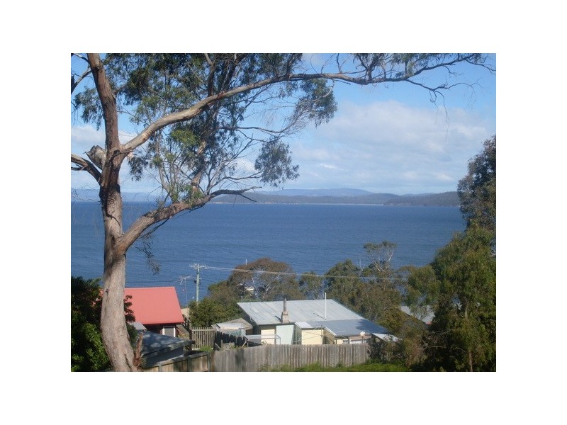 2 Pine Court, Primrose Sands TAS 7173