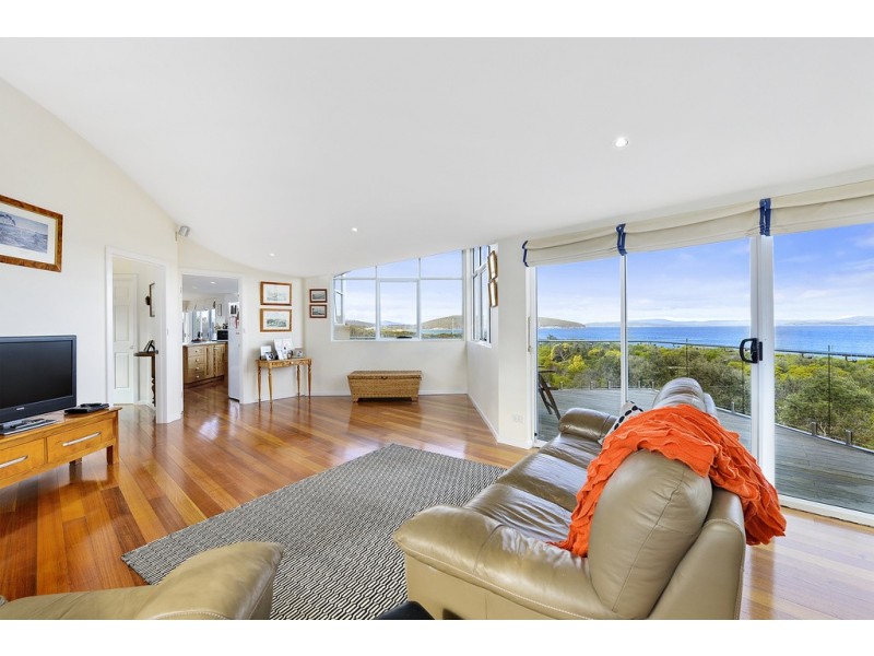 119 Carlton Beach Road, Dodges Ferry TAS 7173