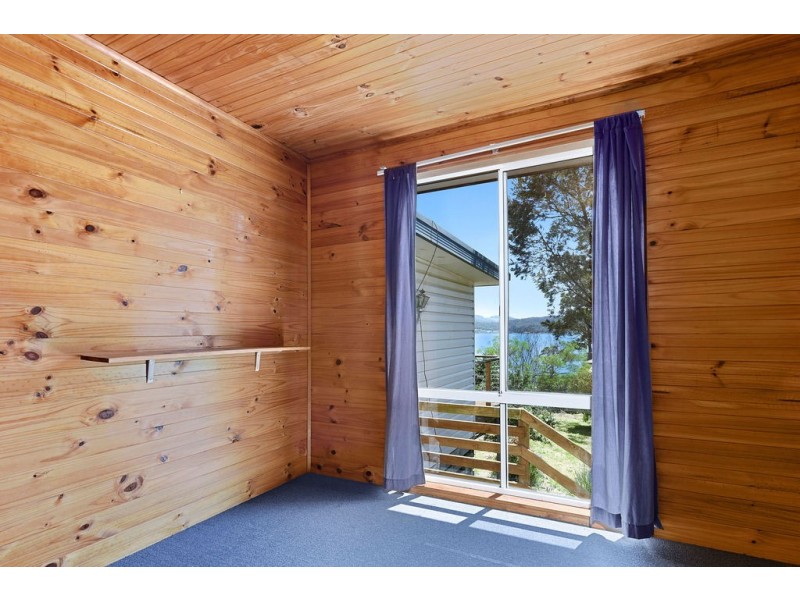 450 White Beach Road, White Beach TAS 7184